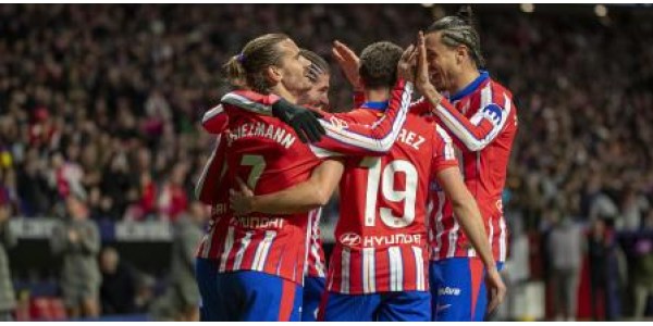 Atlético de Madrid draaide de wedstrijd om na een achterstand van twee doelpunten Atlético de Madrid draaide de wedstrijd om na een achterstand van twee doelpunten